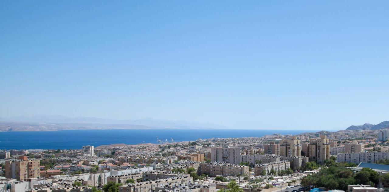 ★ Amazing View ★ Relaxing Balcony ★ Quiet ★ Appartement Eilat Buitenkant foto